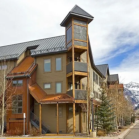 Lulu City Condominium By Telluride Resort Lodging
